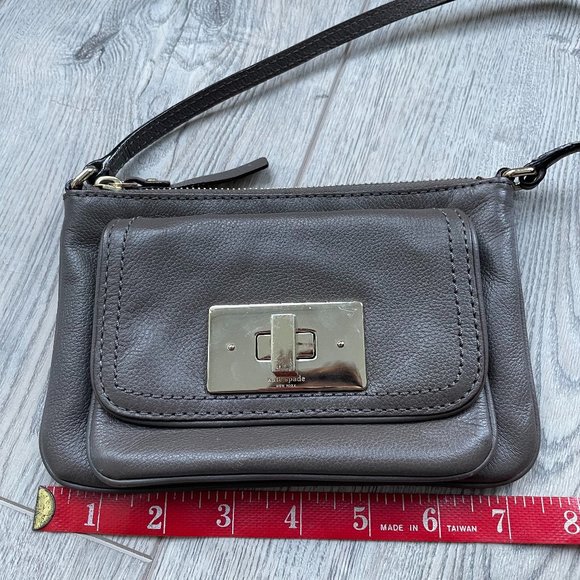kate spade Gray Leather Crossbody Purse Twistlock Closure - Picture 4 of 13